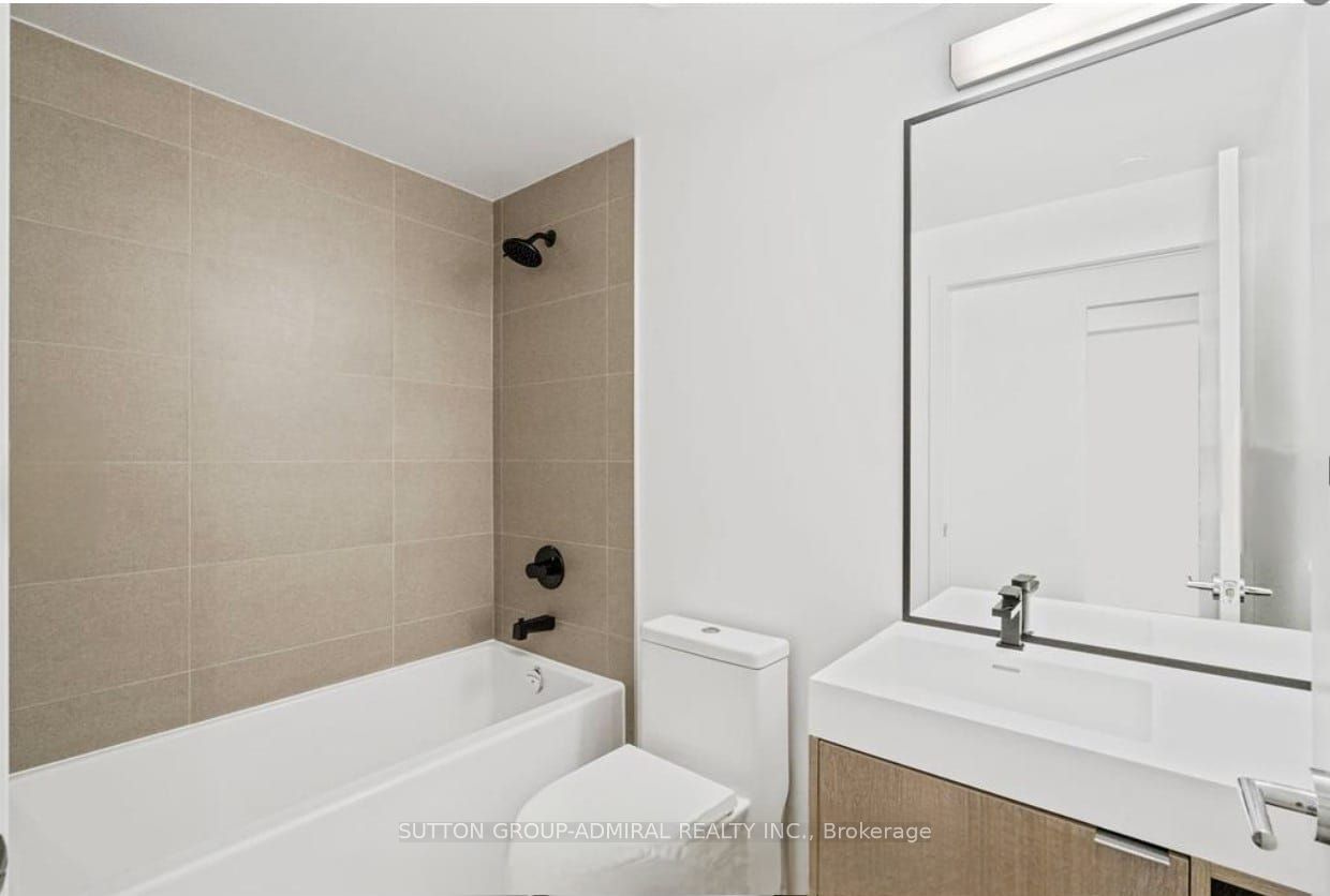 250 Lawrence Avenue W, #709