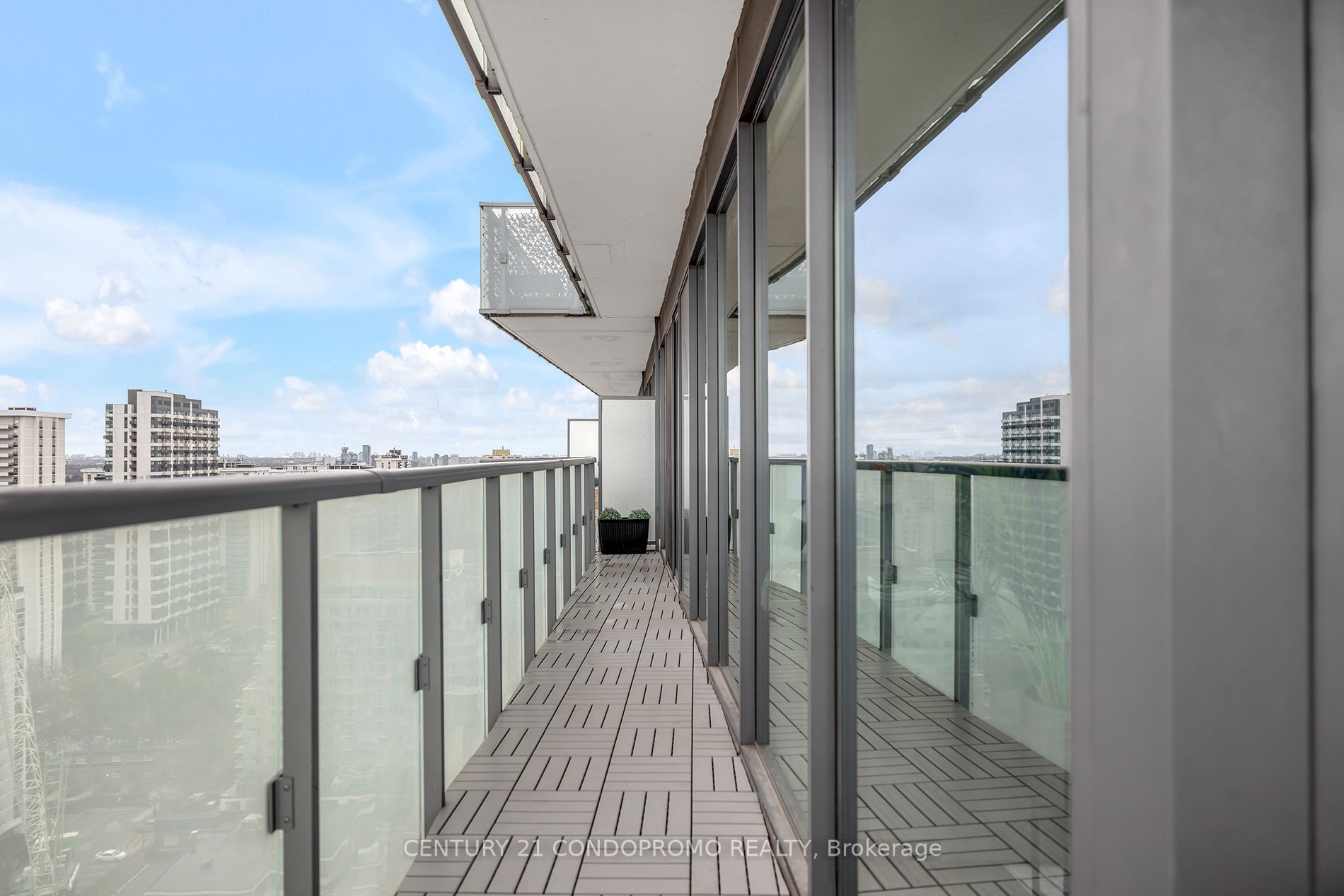 1815 Yonge Street, #2504