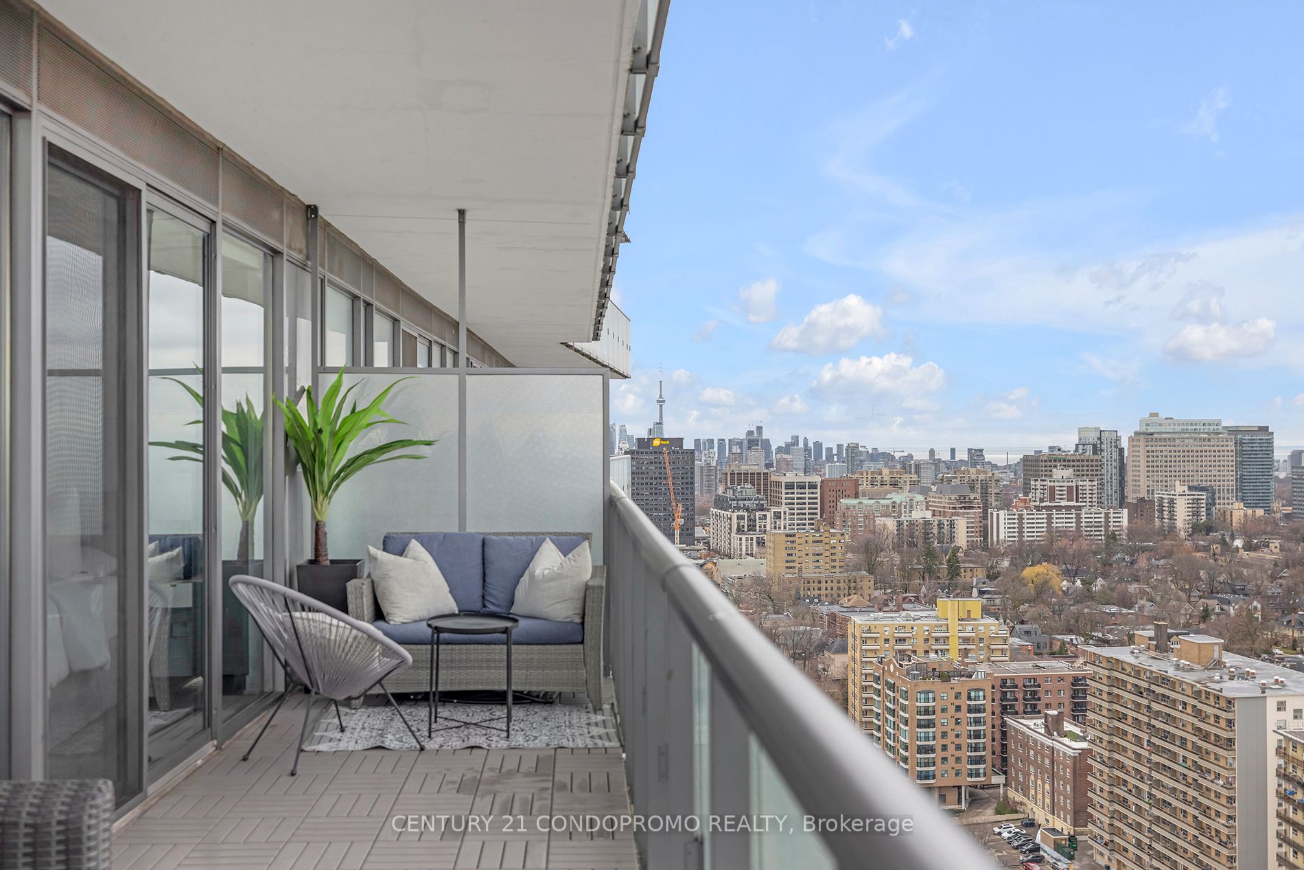 1815 Yonge Street, #2504