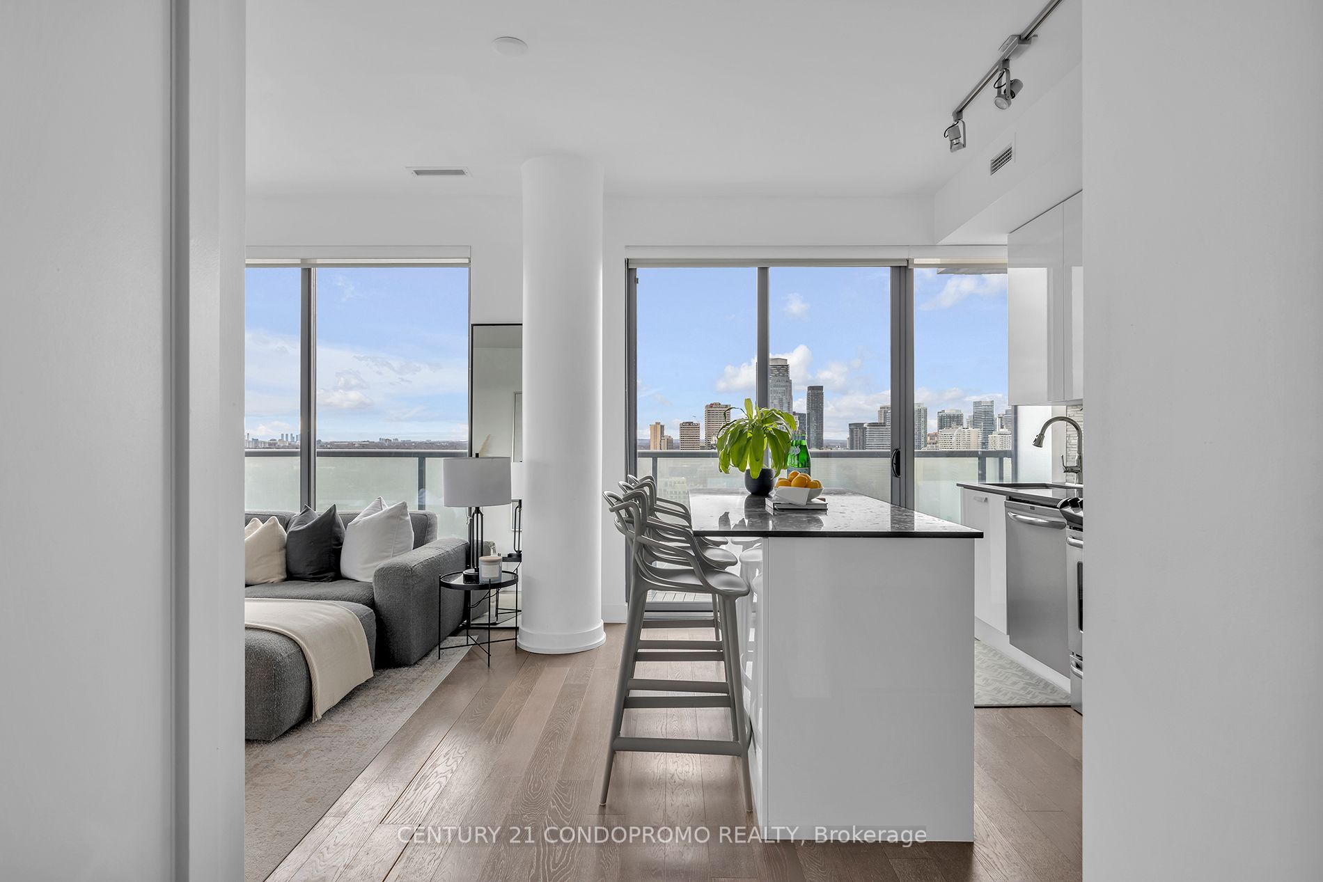 1815 Yonge Street, #2504