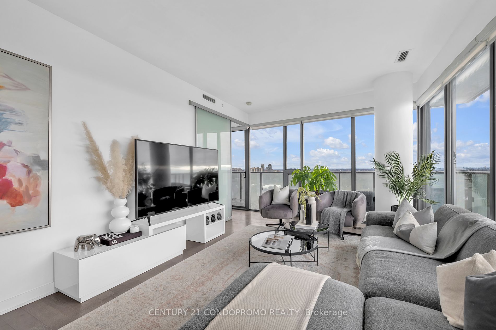 1815 Yonge Street, #2504