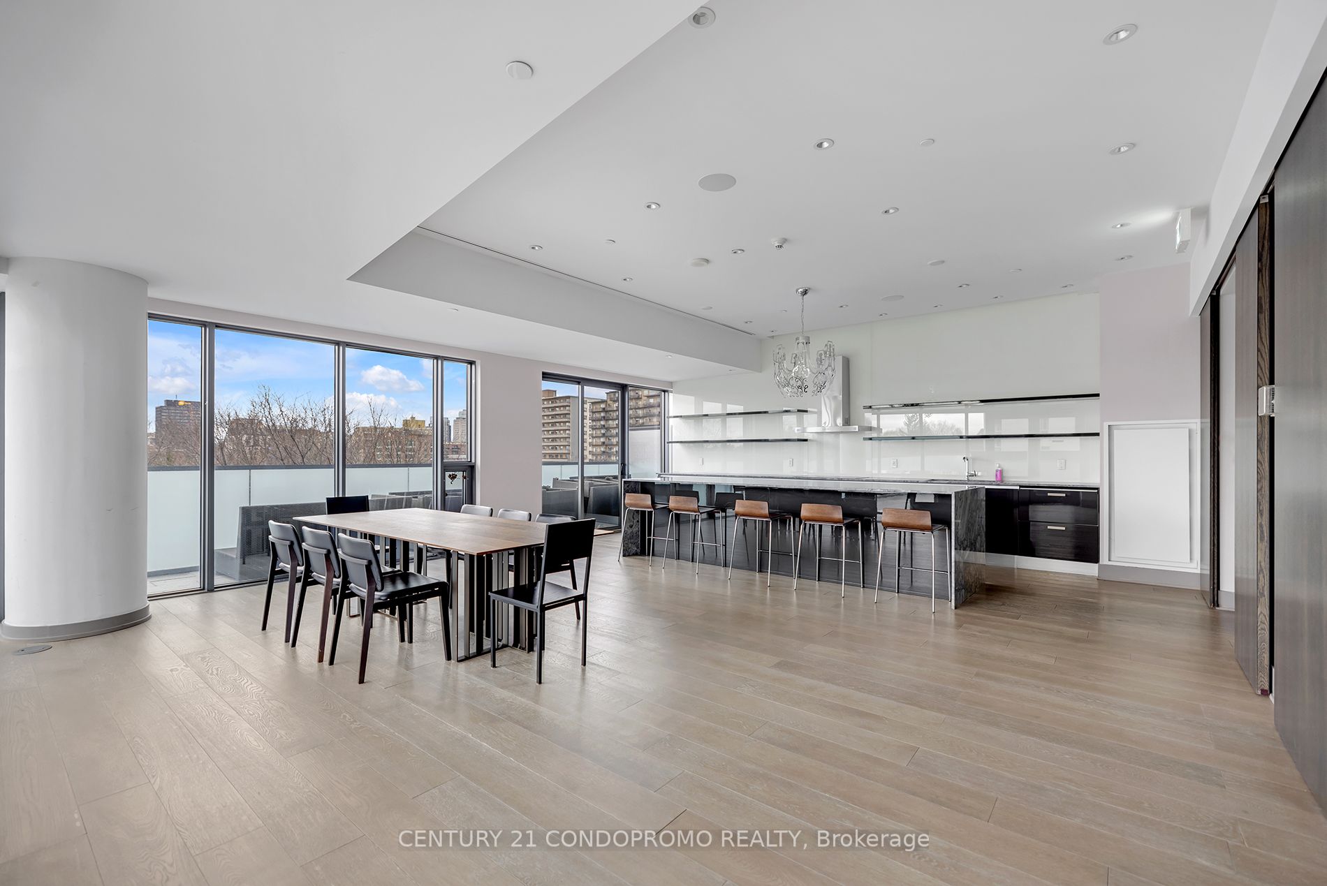 1815 Yonge Street, #2504