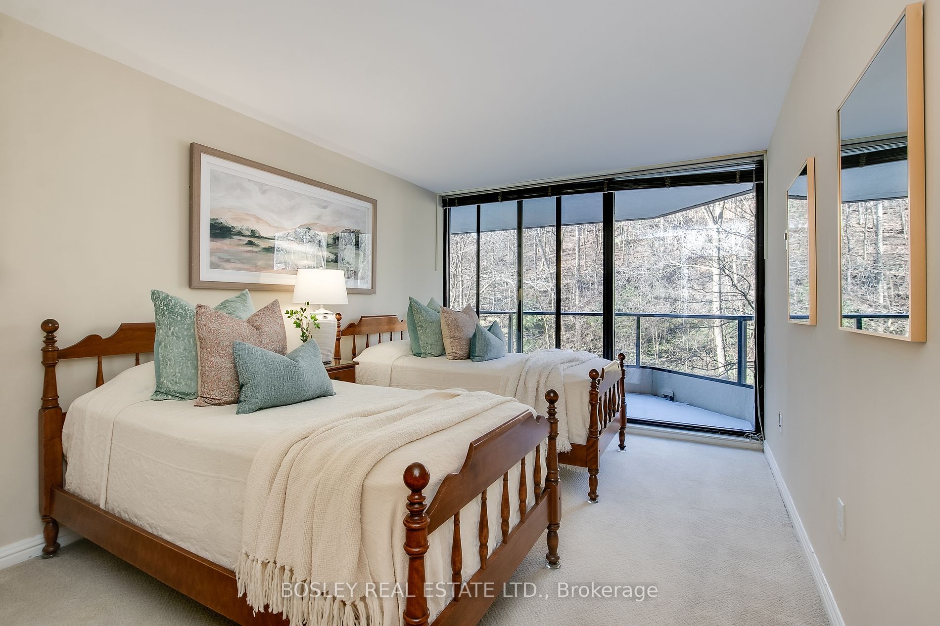 3900 Yonge Street, #807