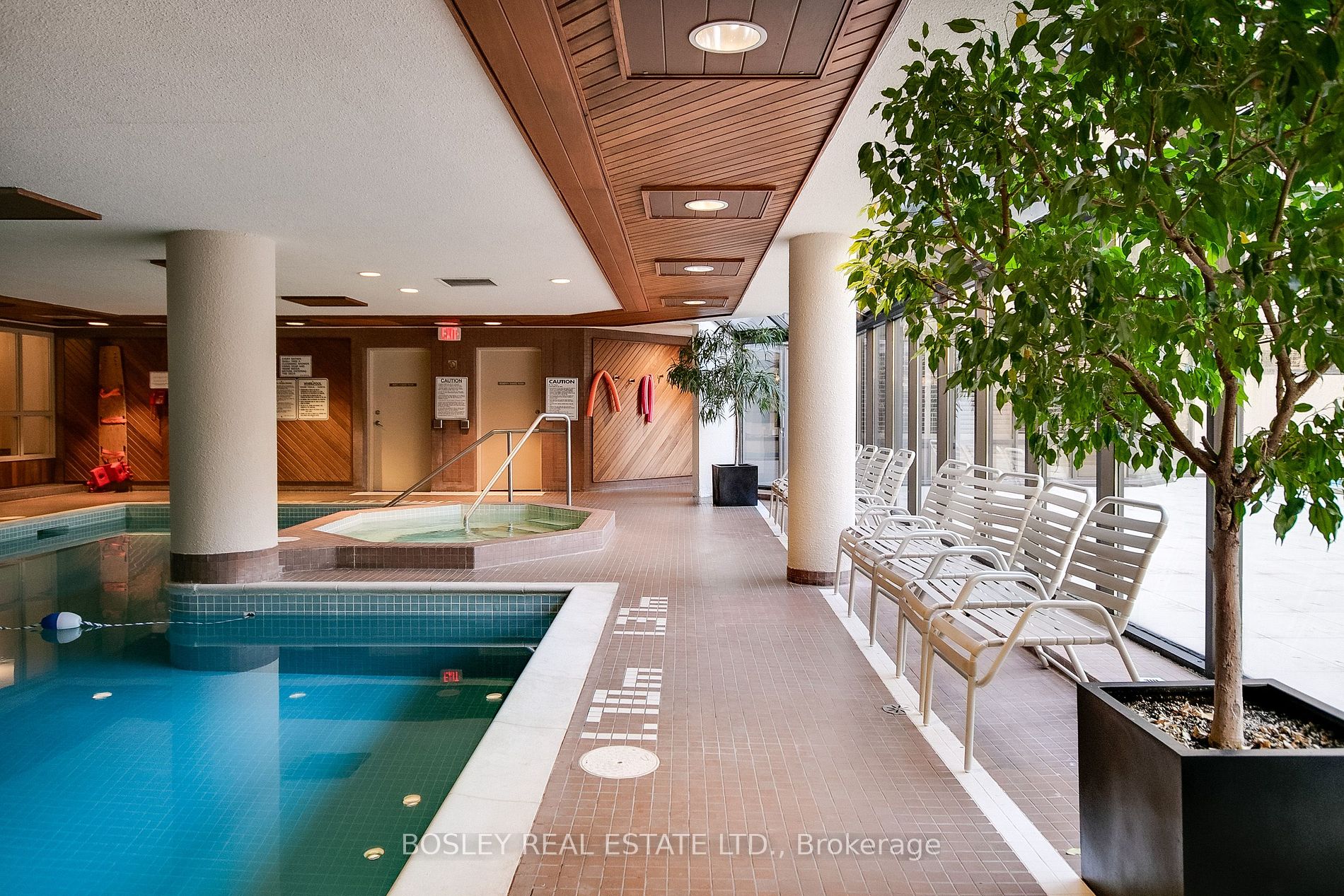 3900 Yonge Street, #807