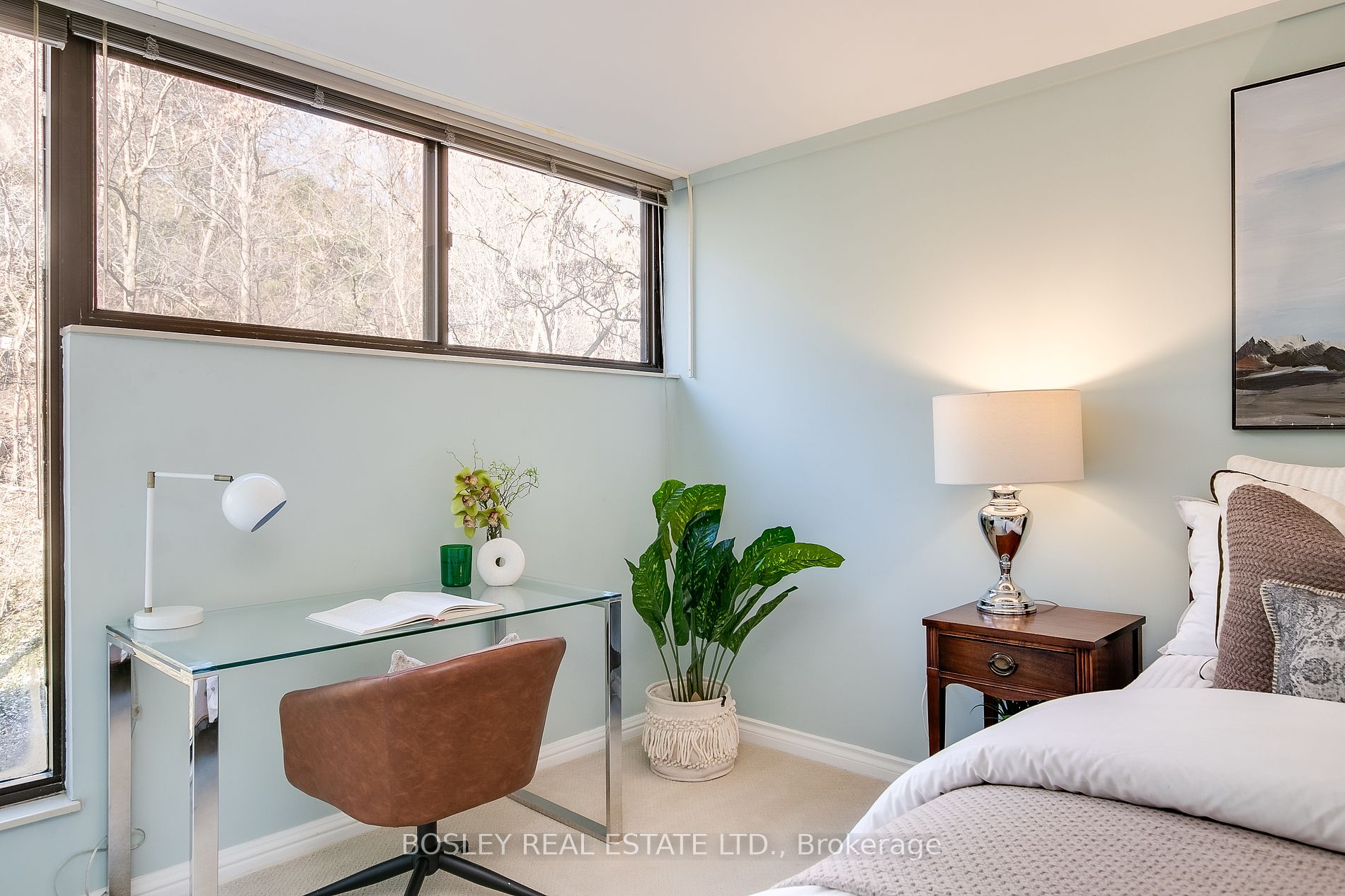 3900 Yonge Street, #807