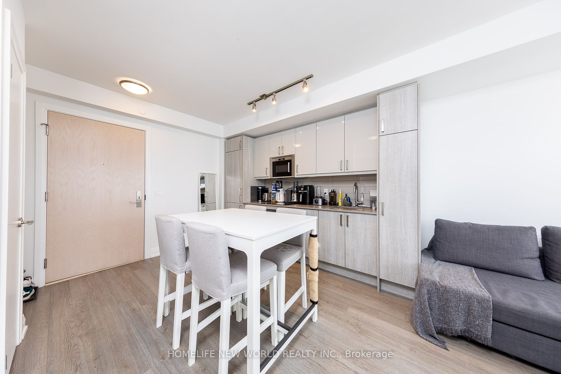 77 Mutual St, #3407