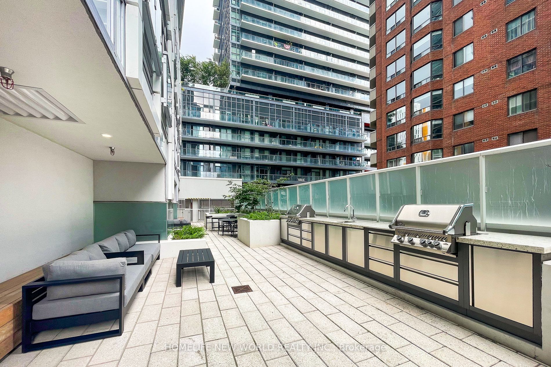 77 Mutual St, #3407