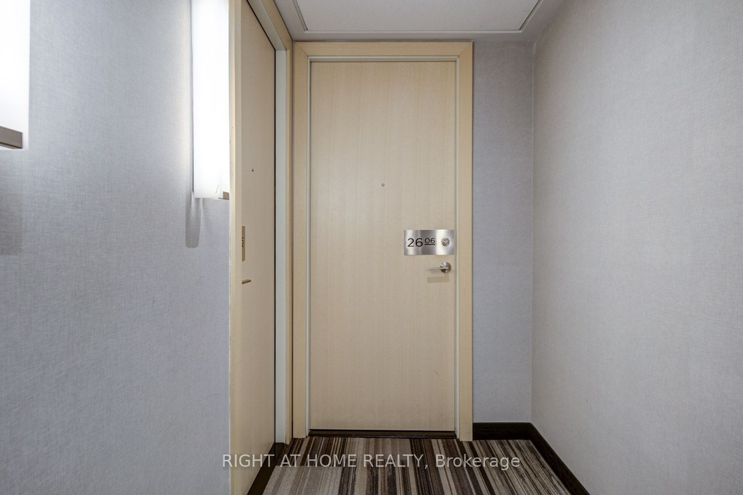 30 Roehampton Avenue N, #2606