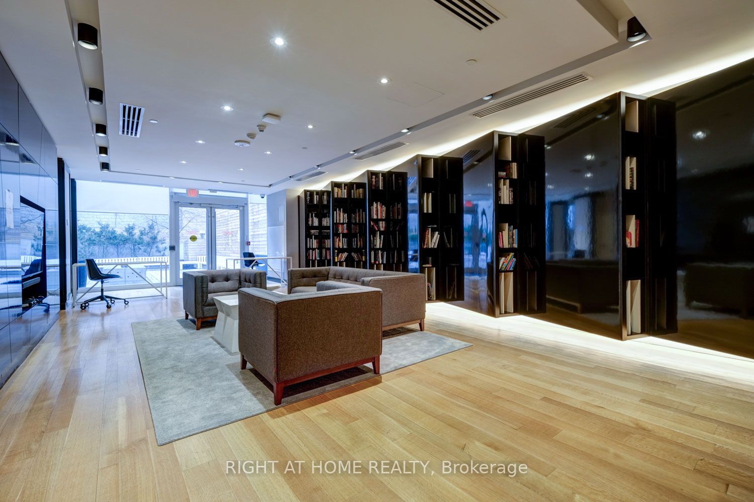 30 Roehampton Avenue N, #2606