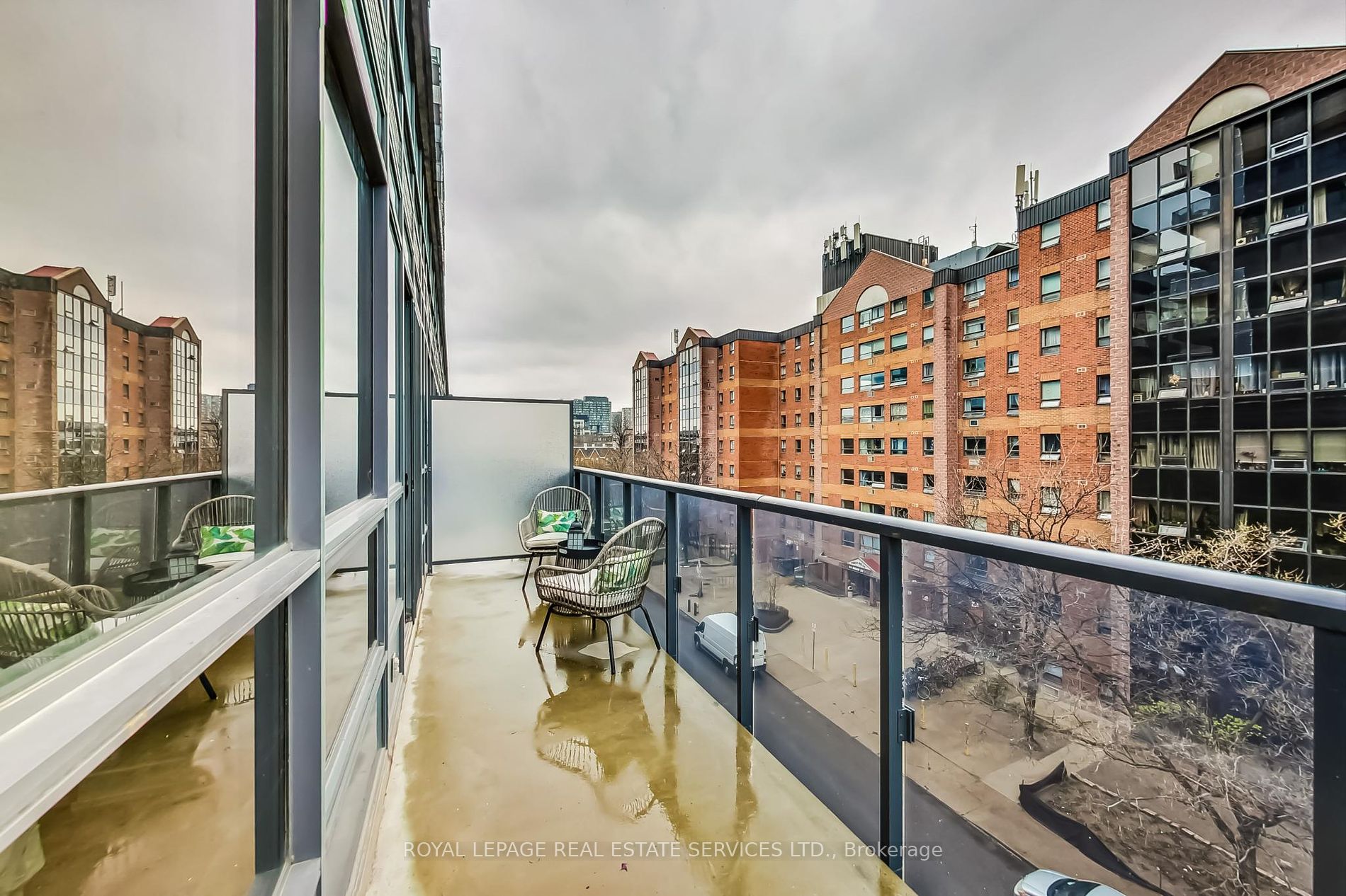 1030 King Street W #407