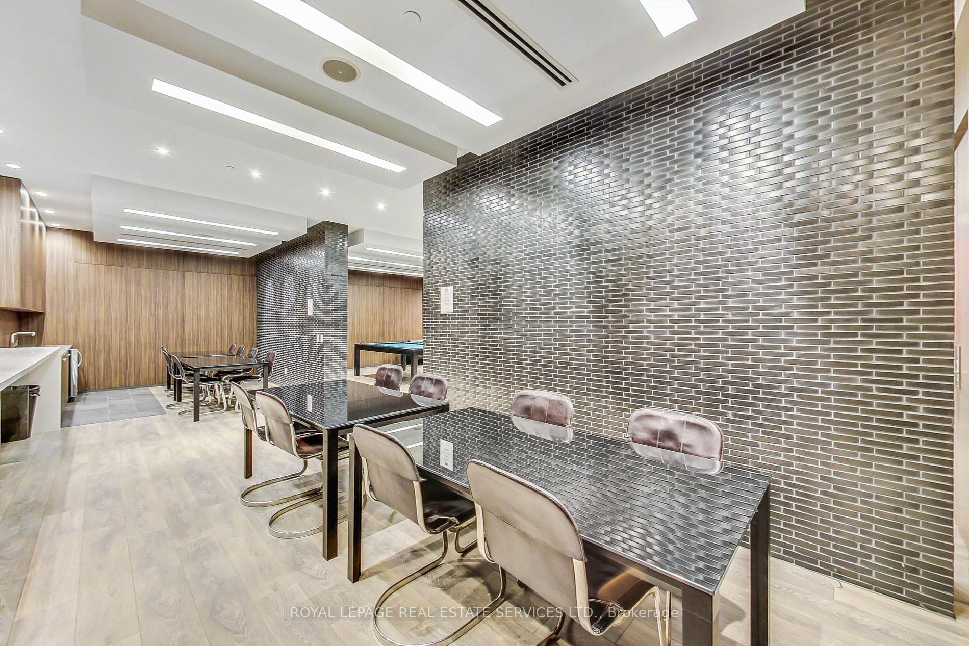 1030 King Street W #407