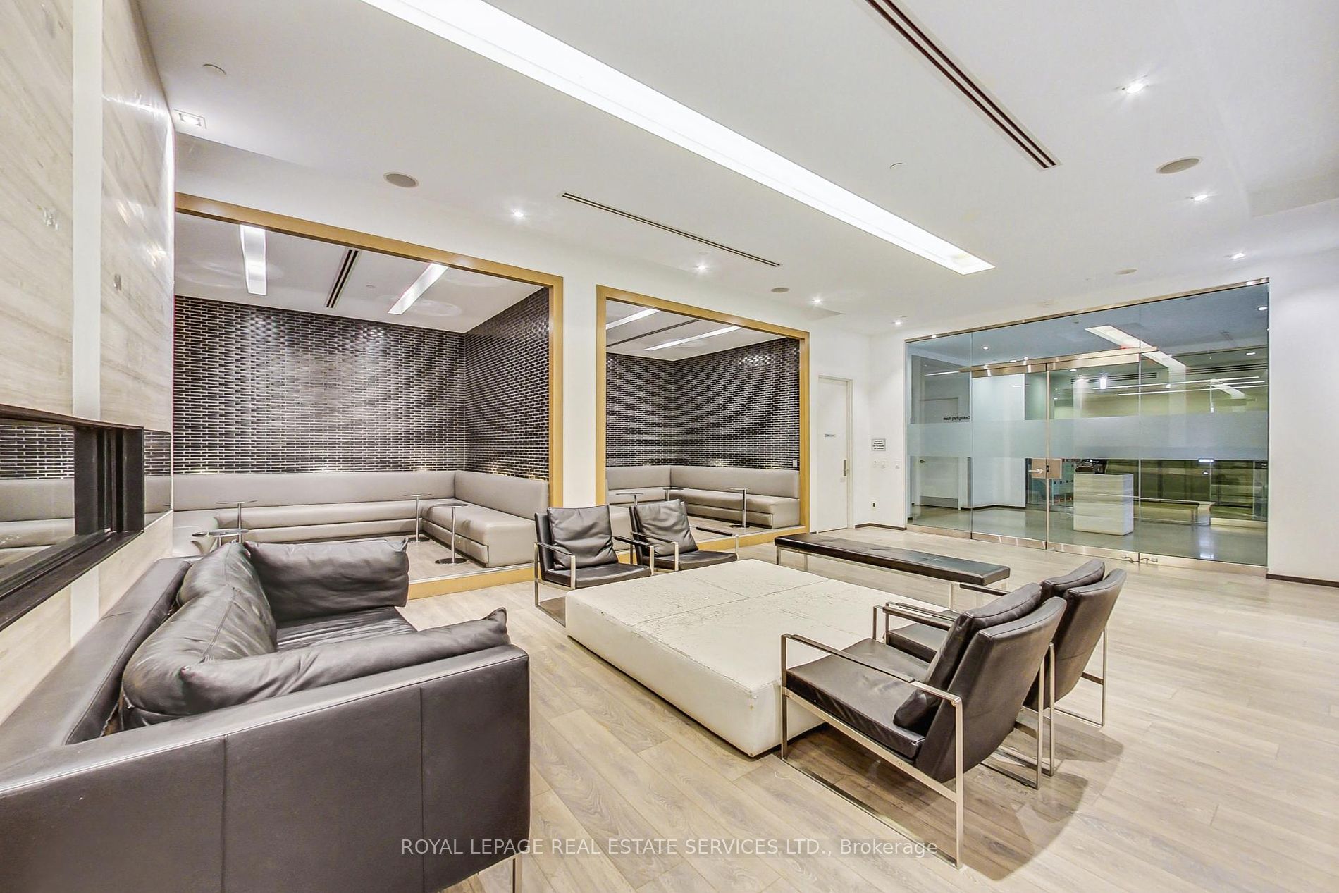 1030 King Street W #407