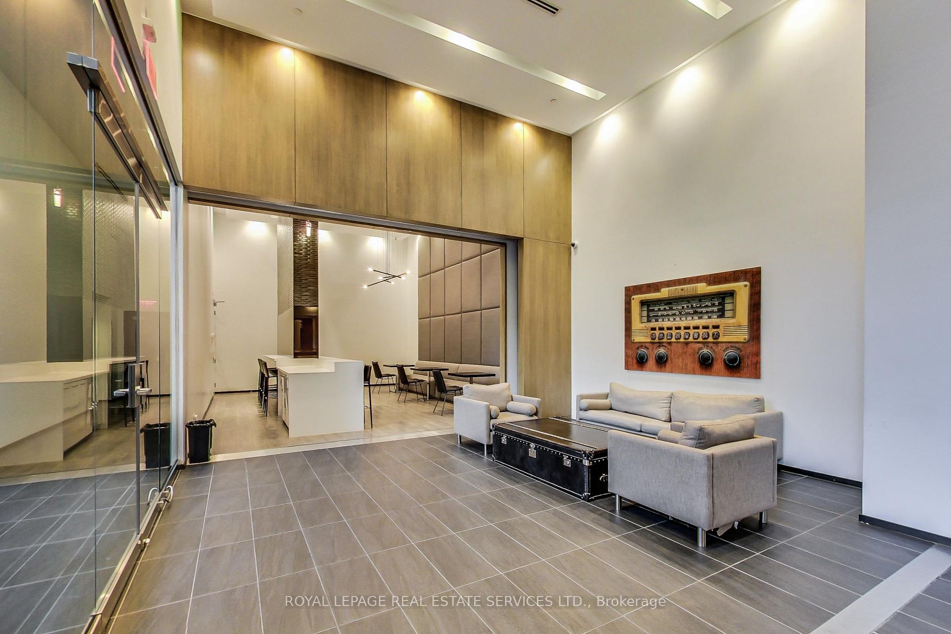 1030 King Street W #407