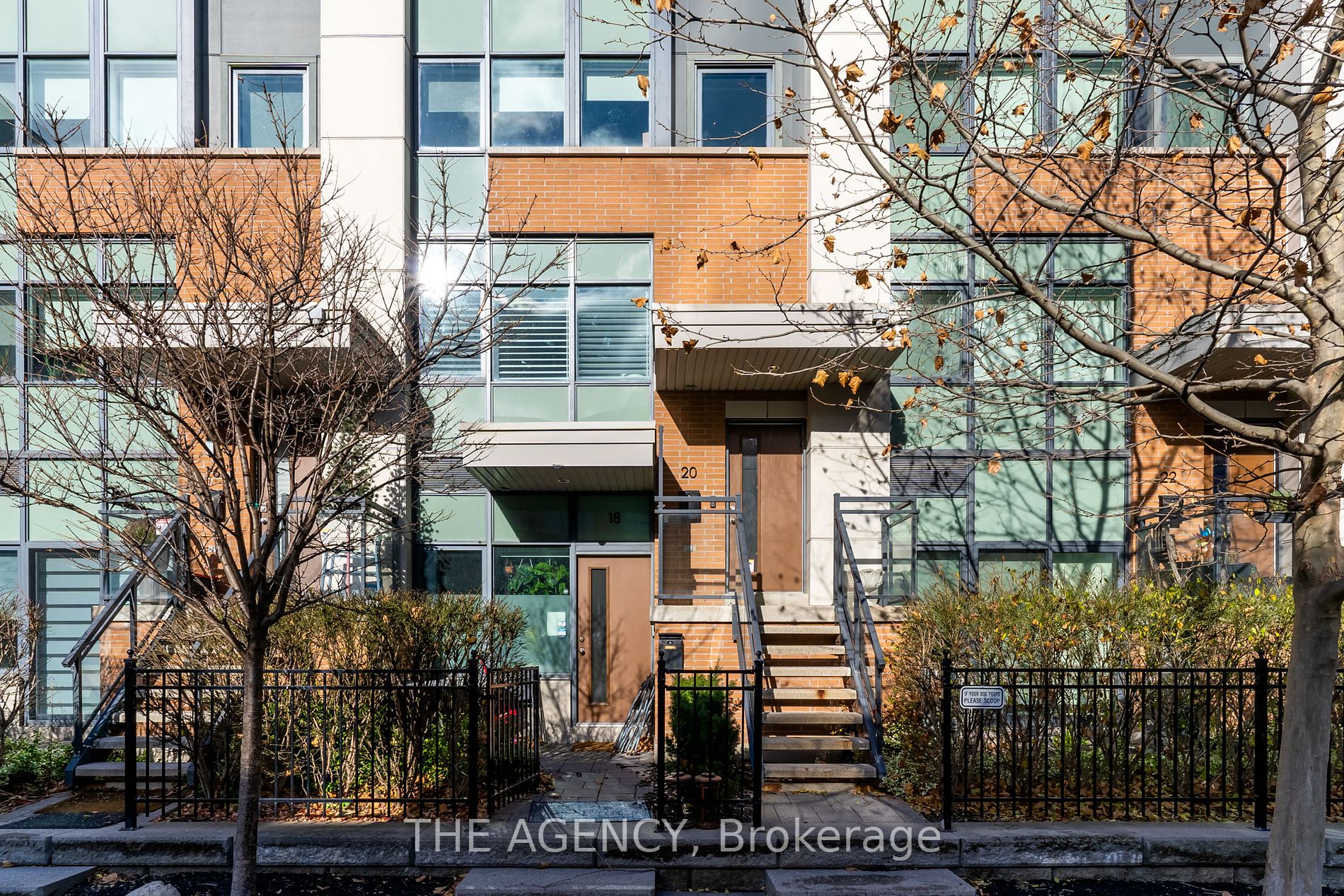 20 Cole Street #30