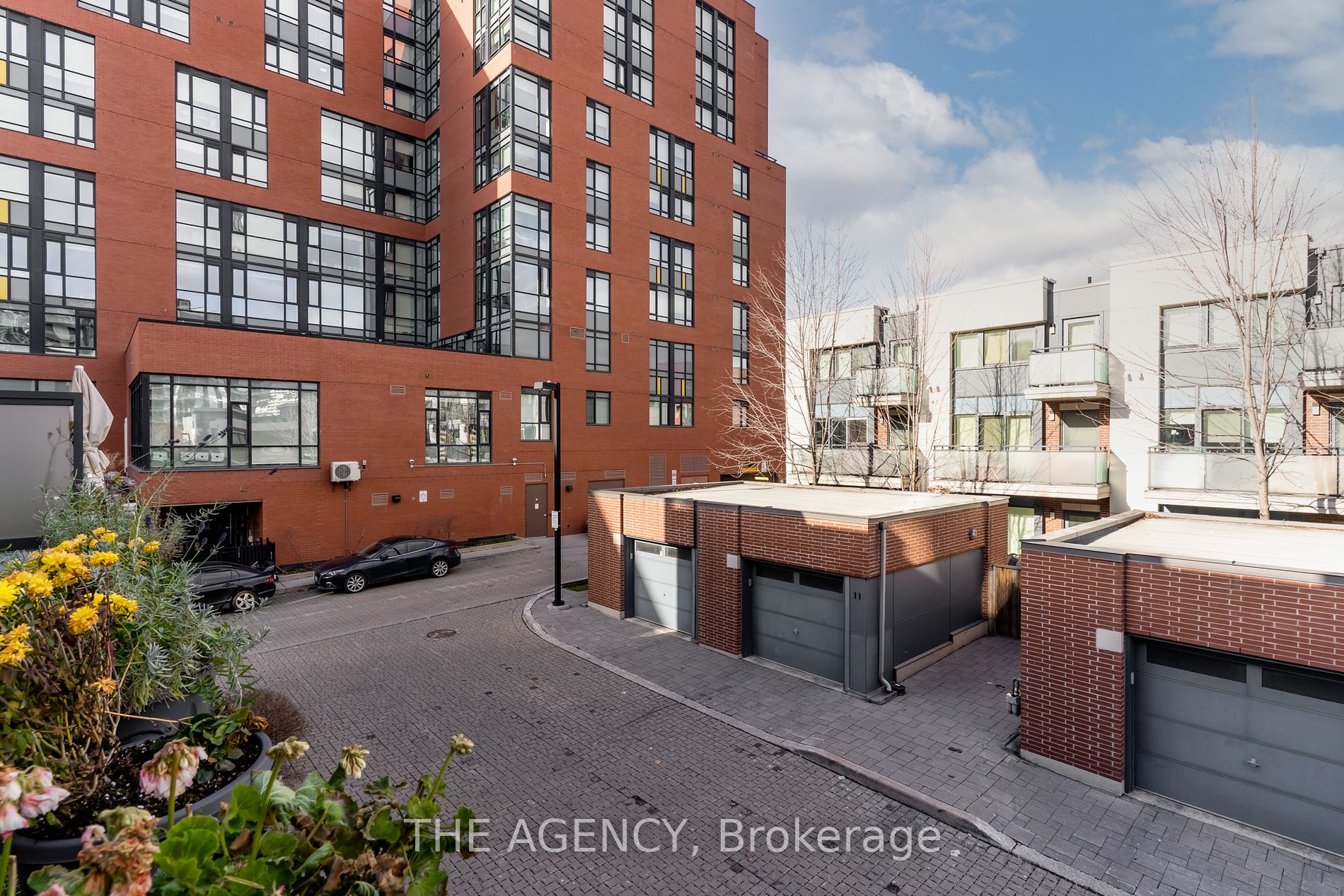 20 Cole Street #30