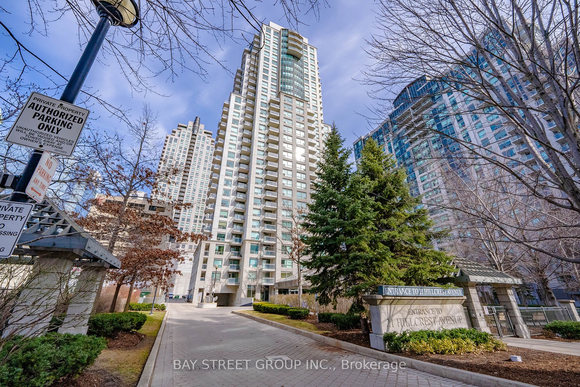 21 Hillcrest Avenue, #209