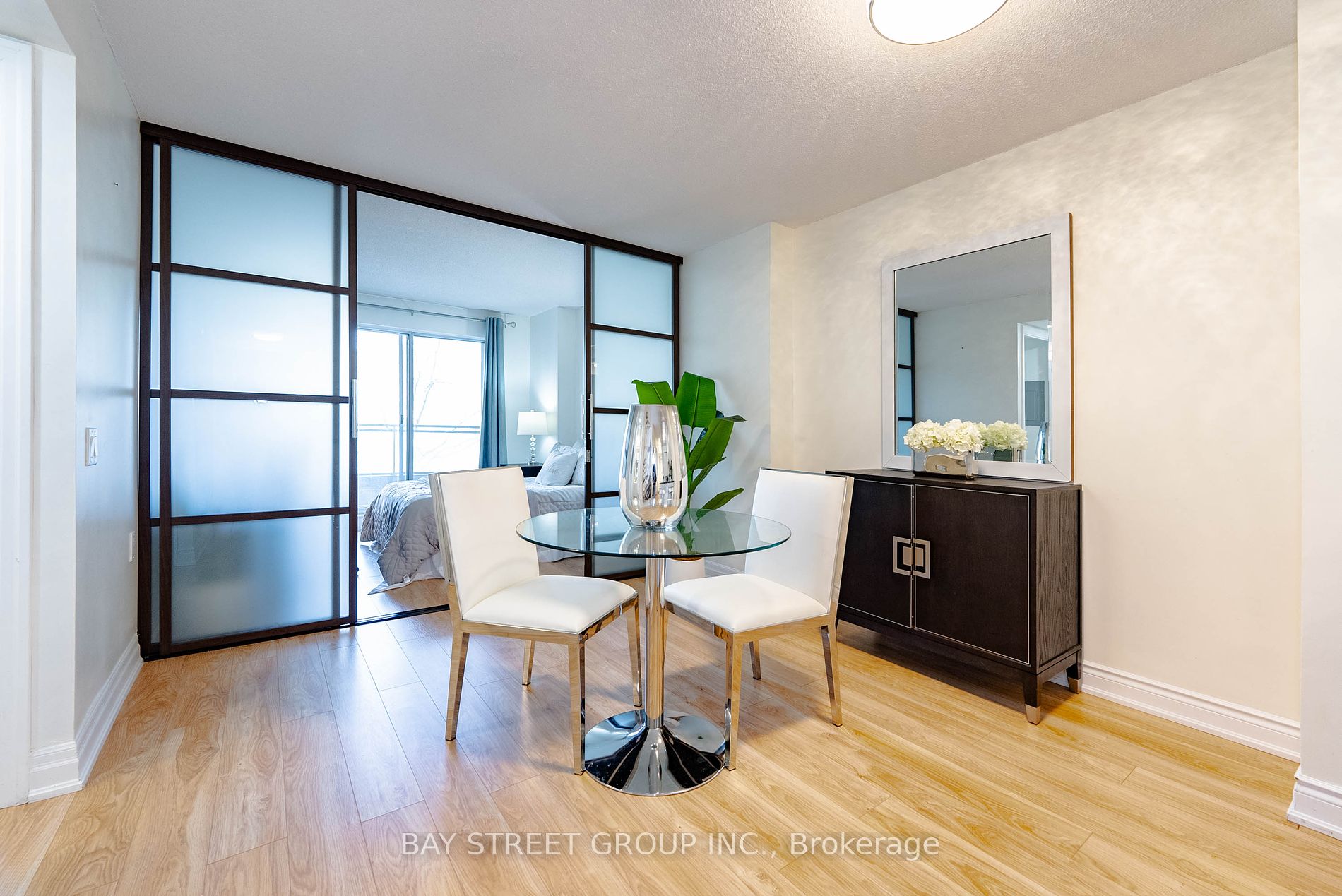 21 Hillcrest Avenue, #209