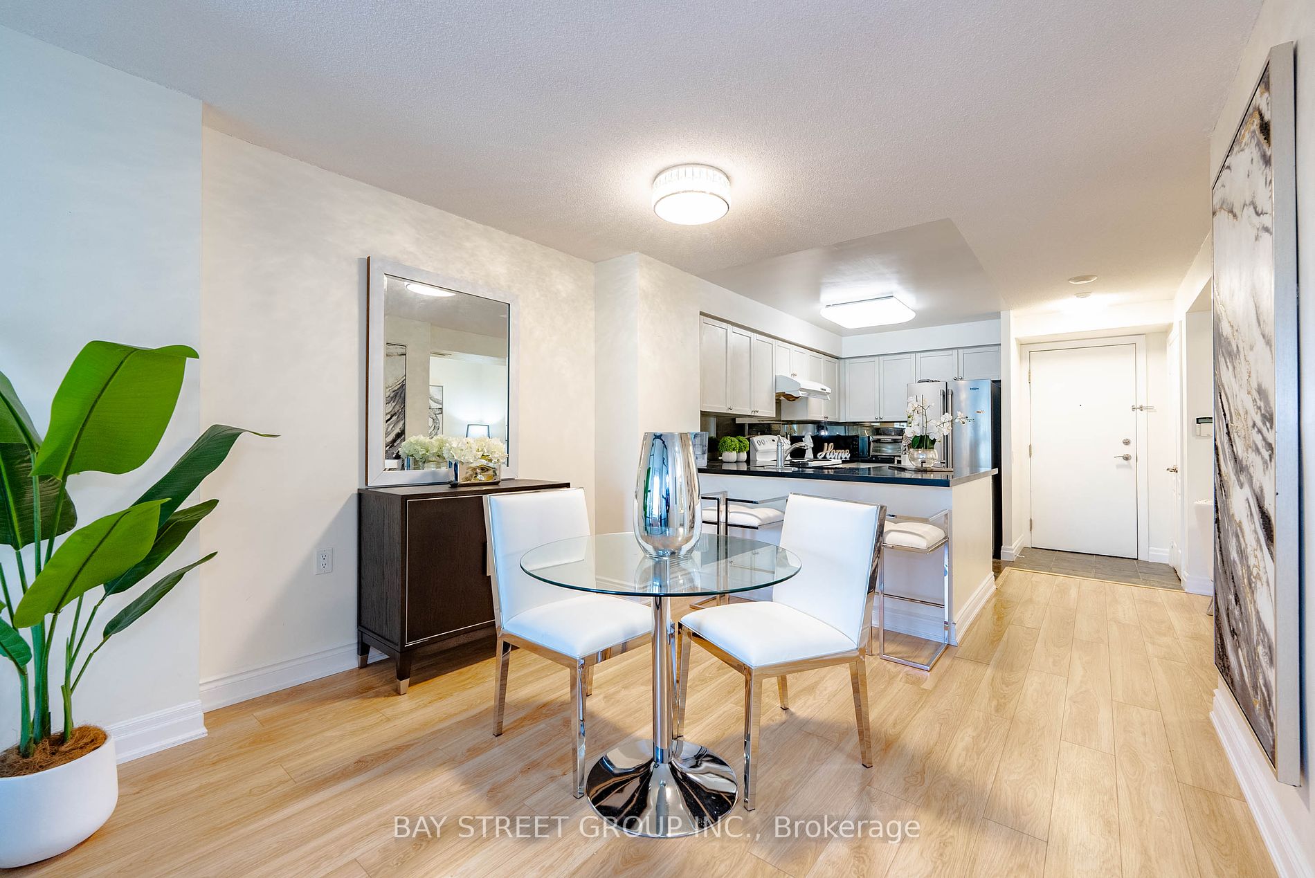 21 Hillcrest Avenue, #209