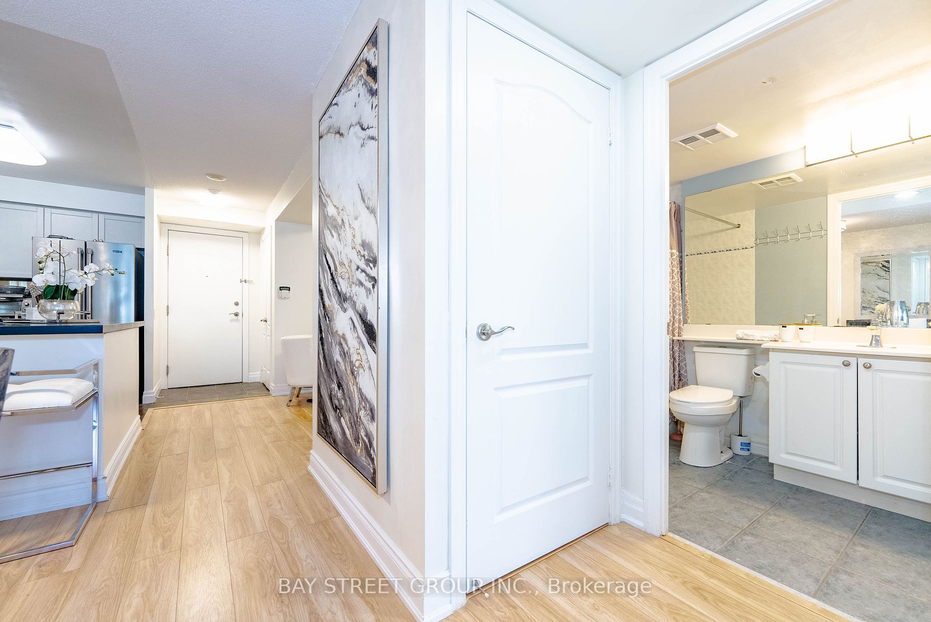 21 Hillcrest Avenue, #209