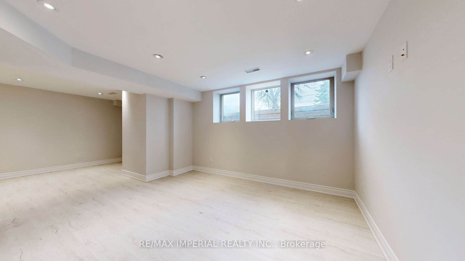 9 Hilda Avenue