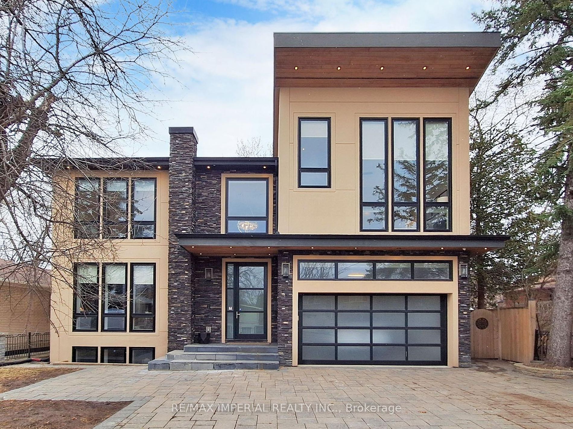 9 Hilda Avenue