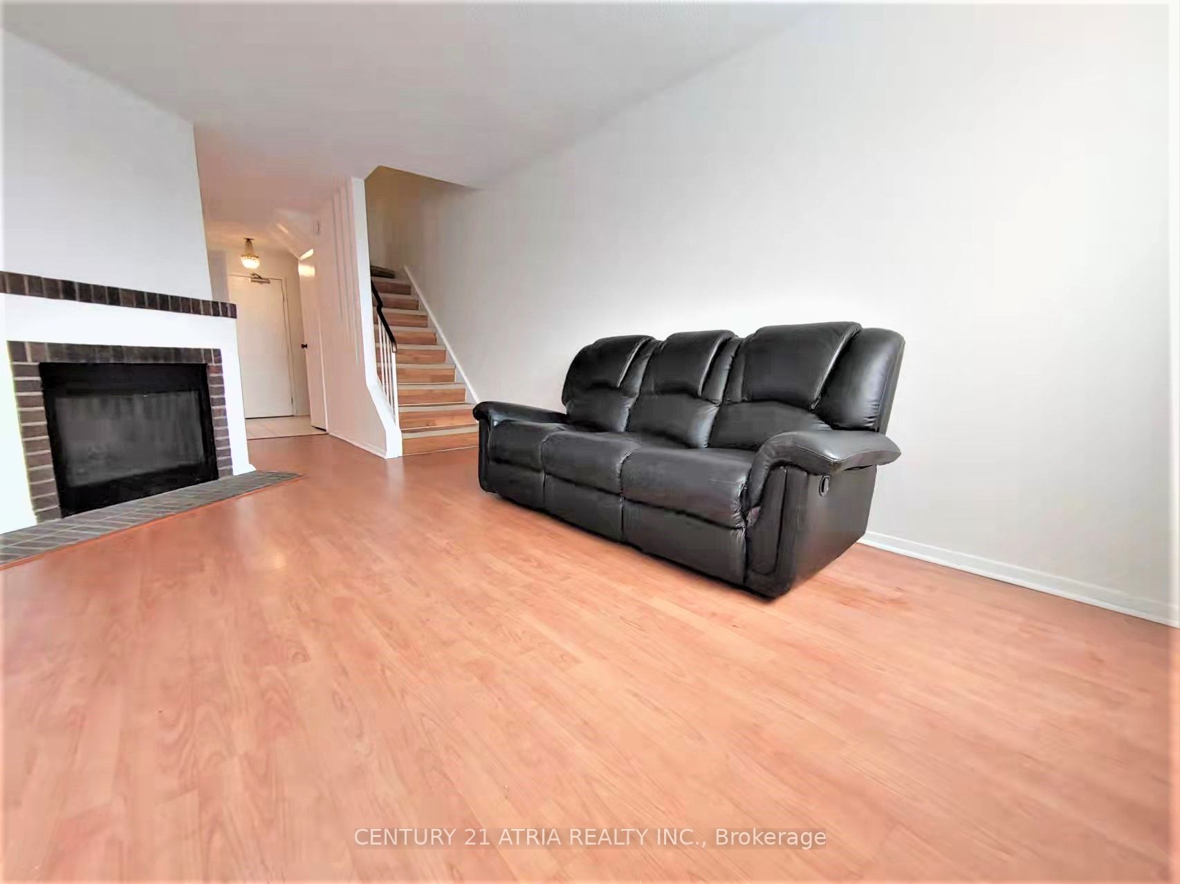 4001 Don Mills Road, #311