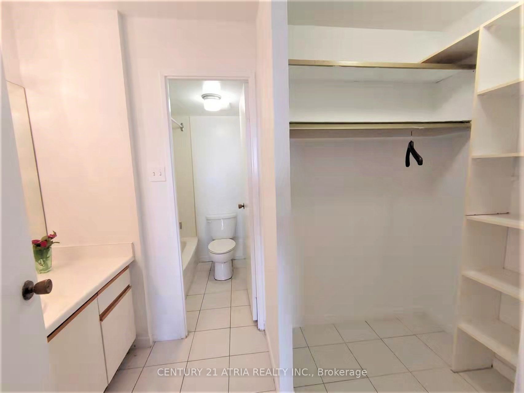 4001 Don Mills Road, #311