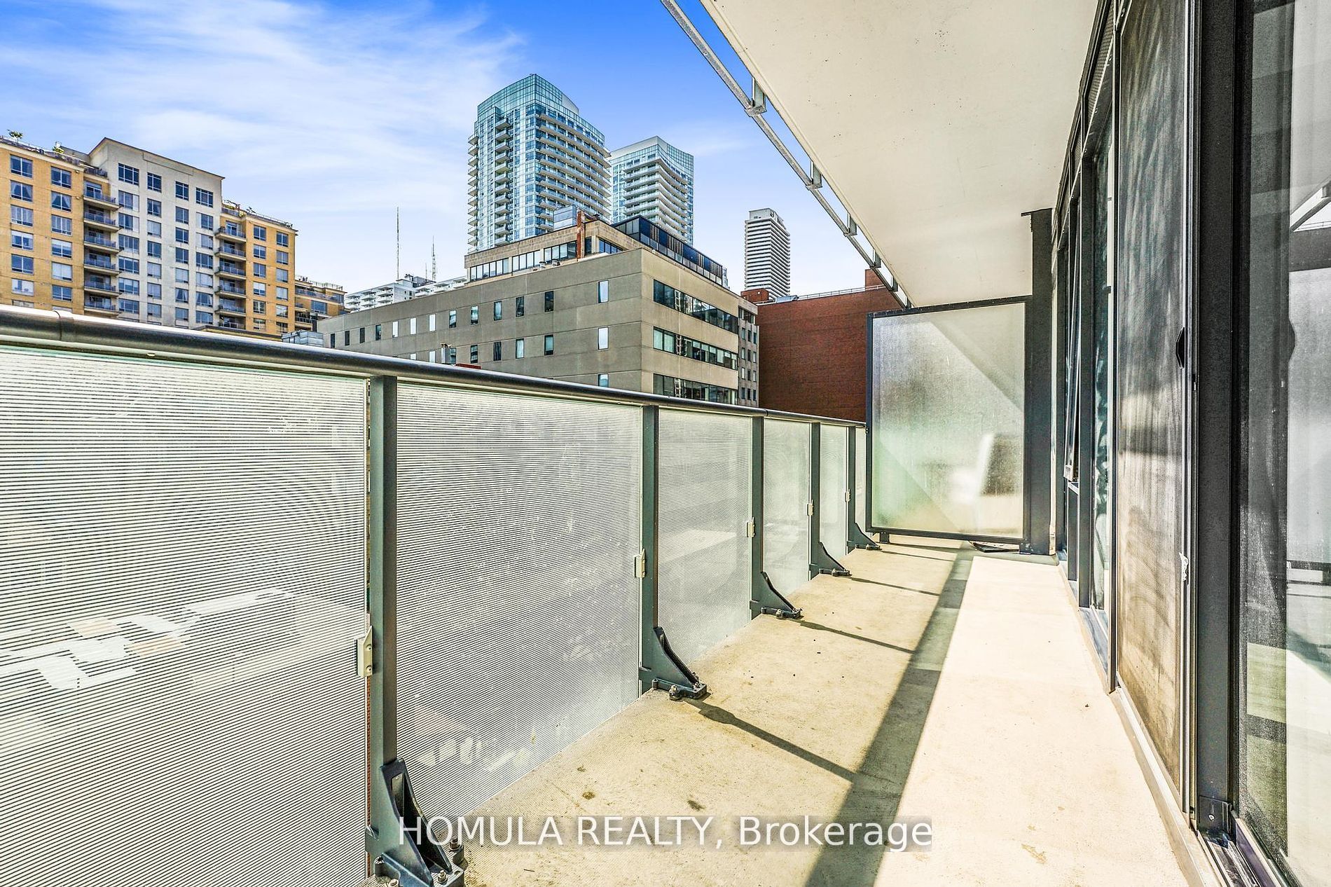161 Roehampton Avenue, #515