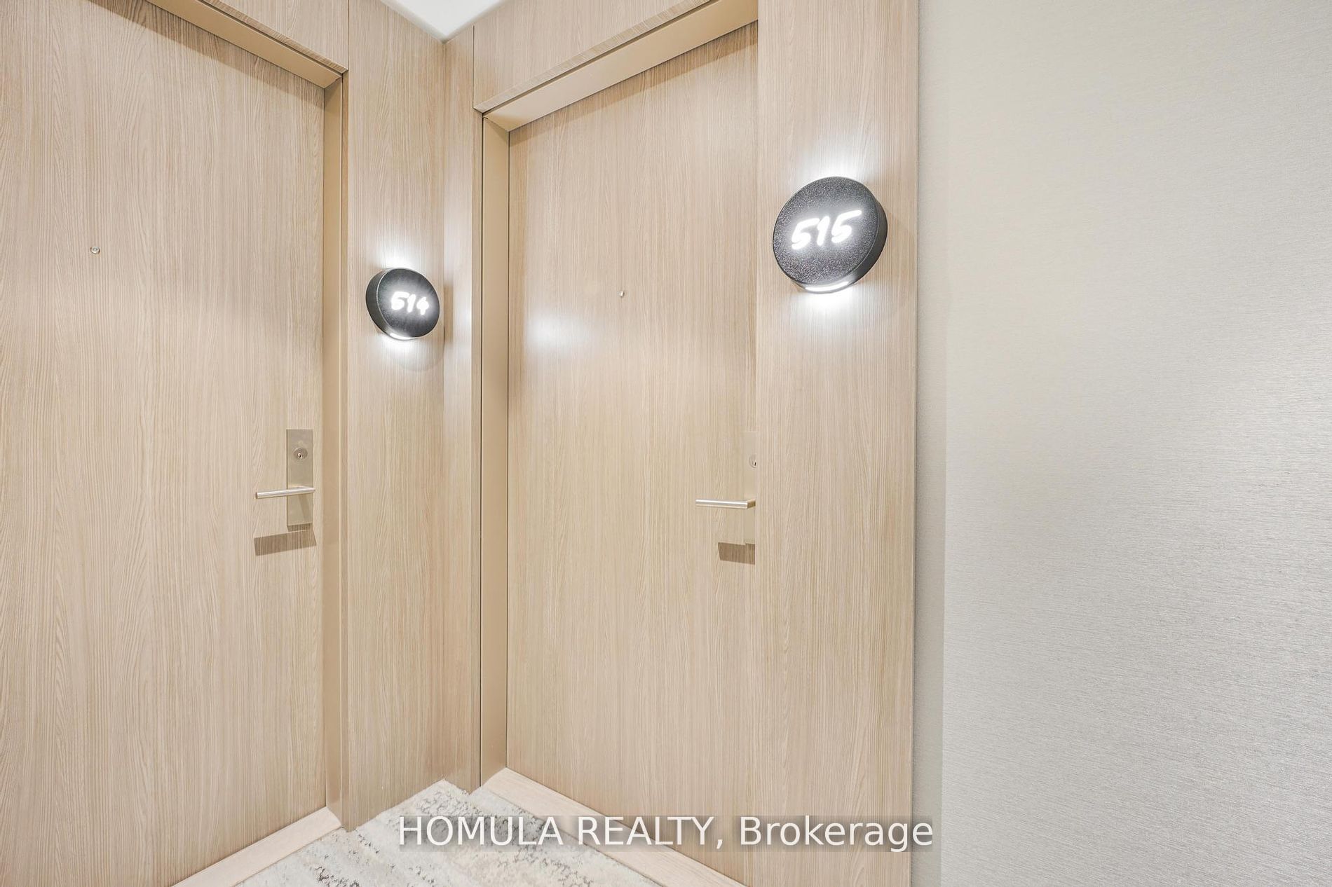161 Roehampton Avenue, #515