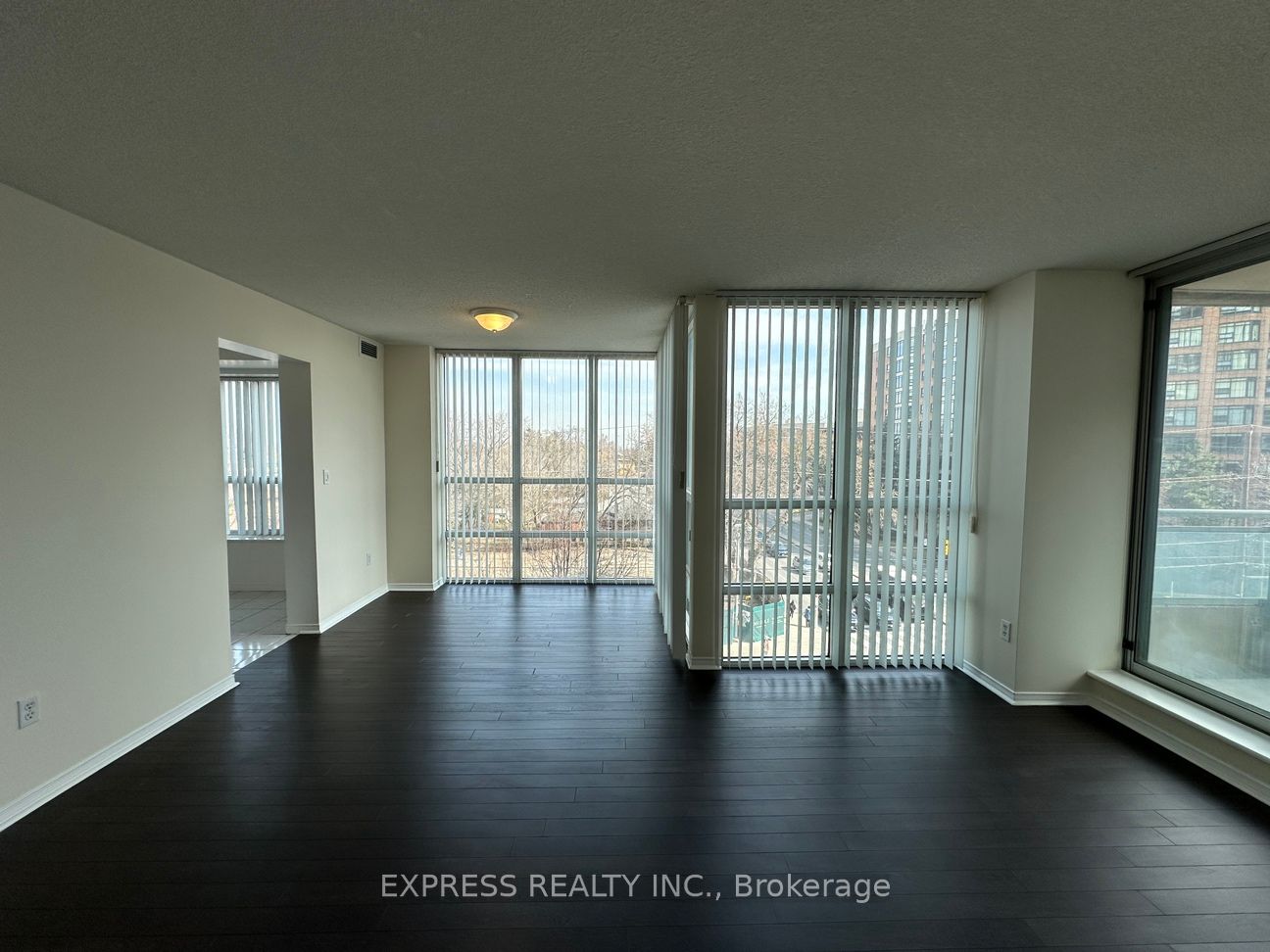 39 Pemberton Ave, #513