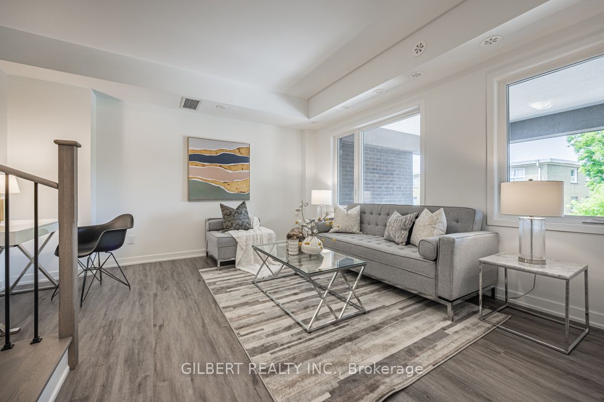 8 Marquette Ave, #6