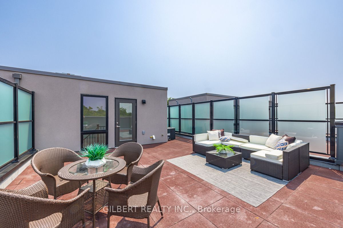 8 Marquette Ave, #6