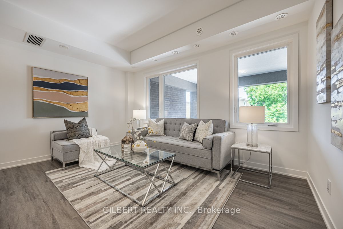 8 Marquette Ave, #6