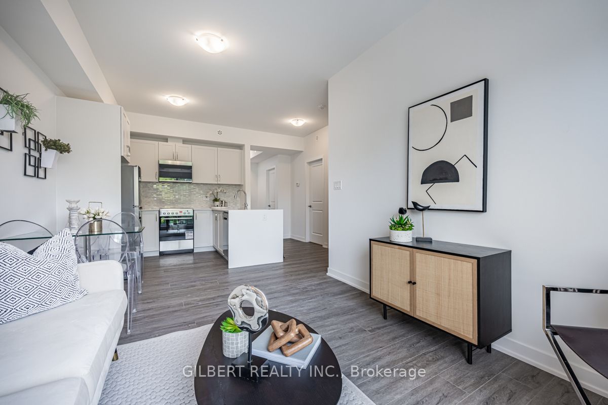 8 Marquette Ave, #6