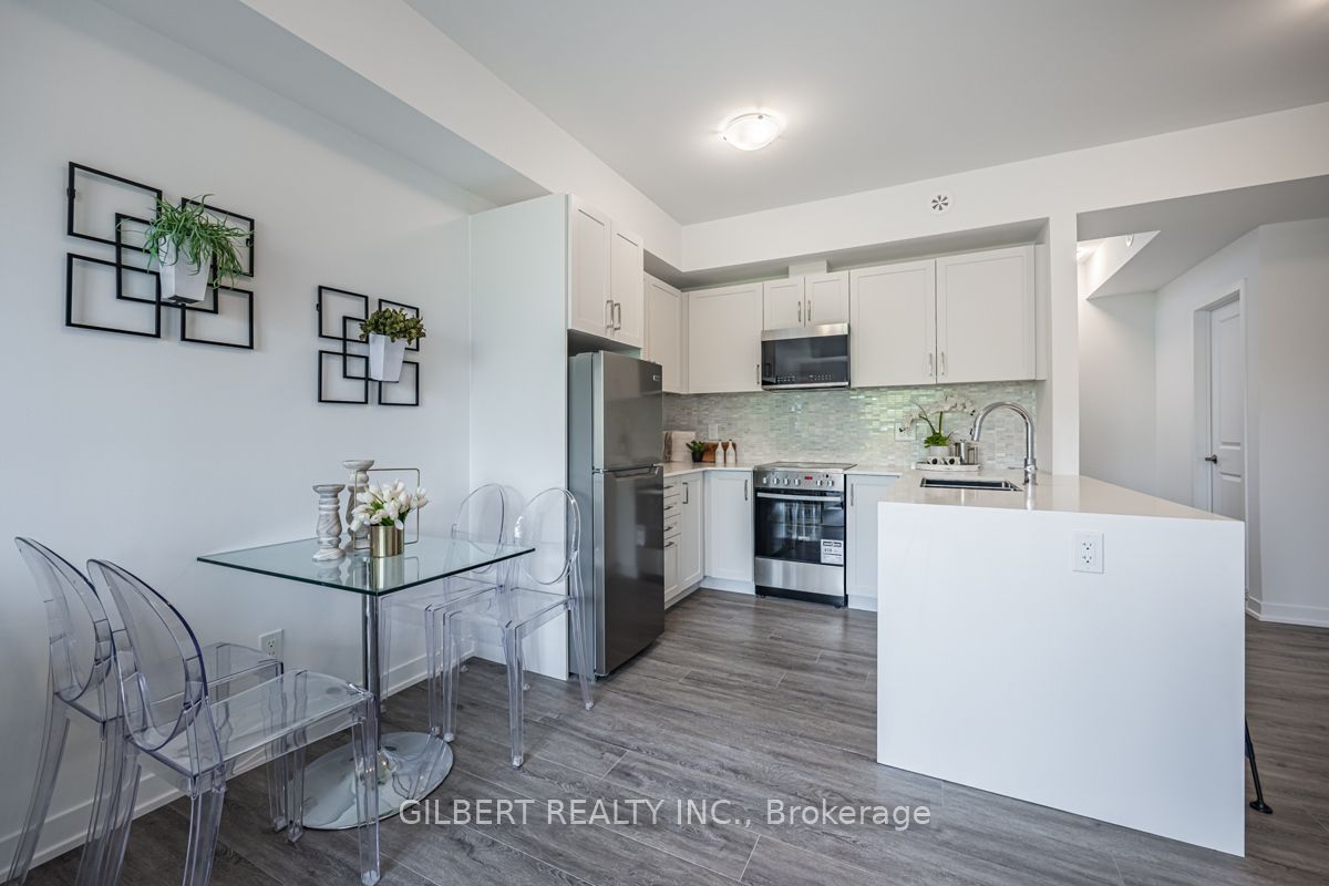 8 Marquette Ave, #6