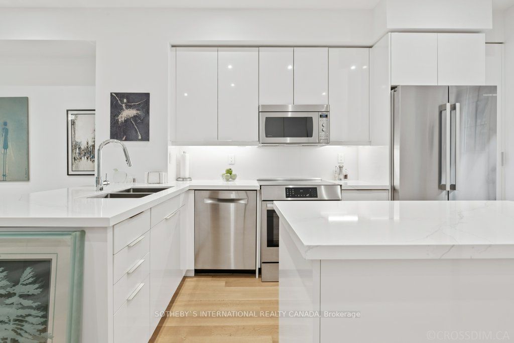 1 Baxter Street, #5