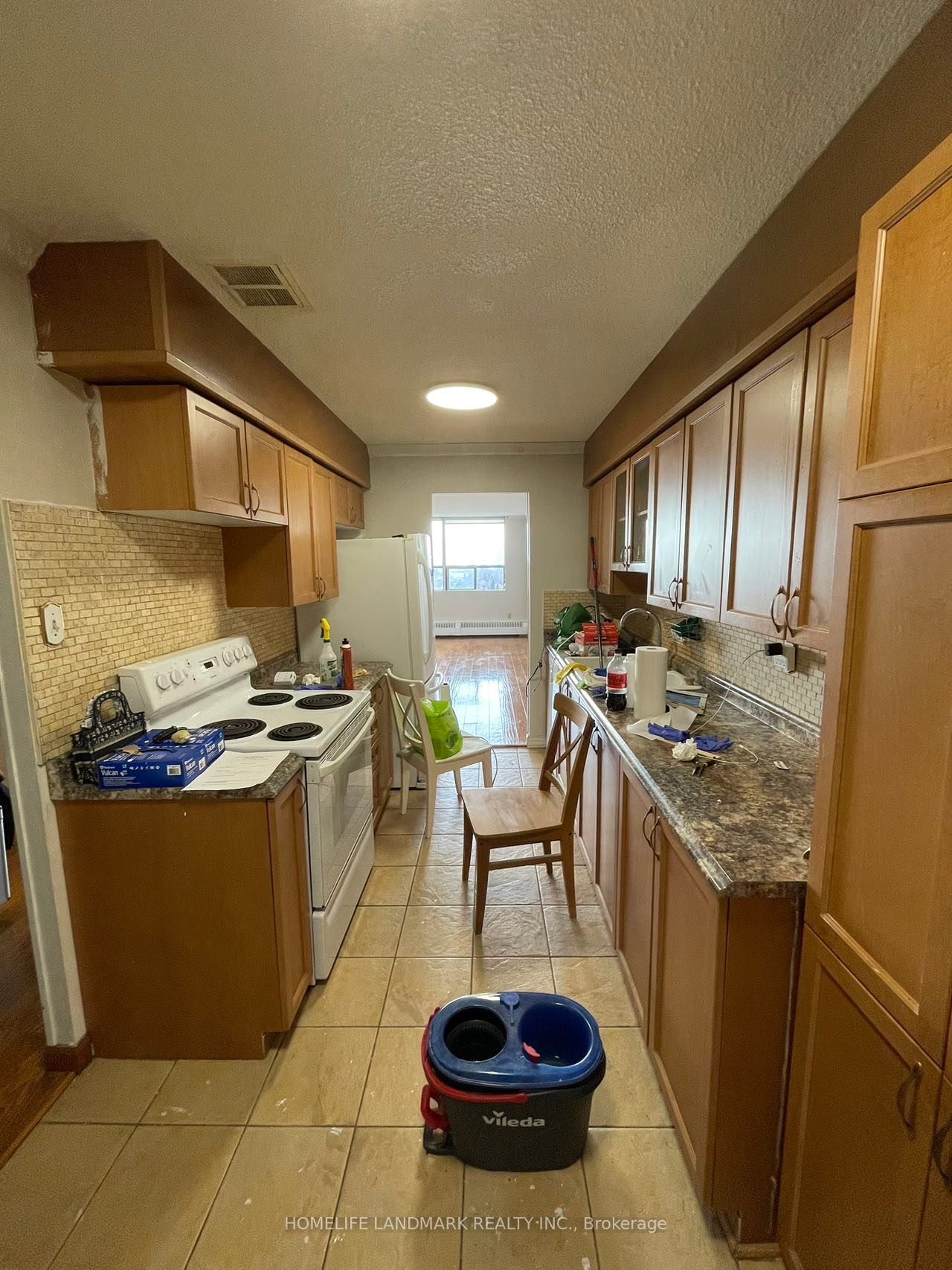 25 Sunrise Ave, #Ph07