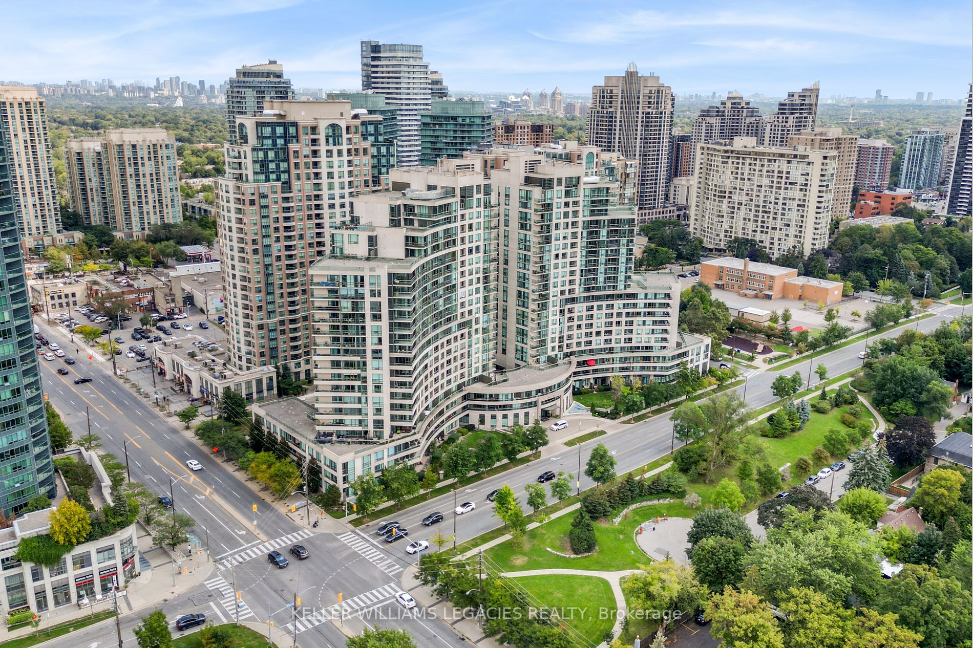 509 Beecroft Road, #1101