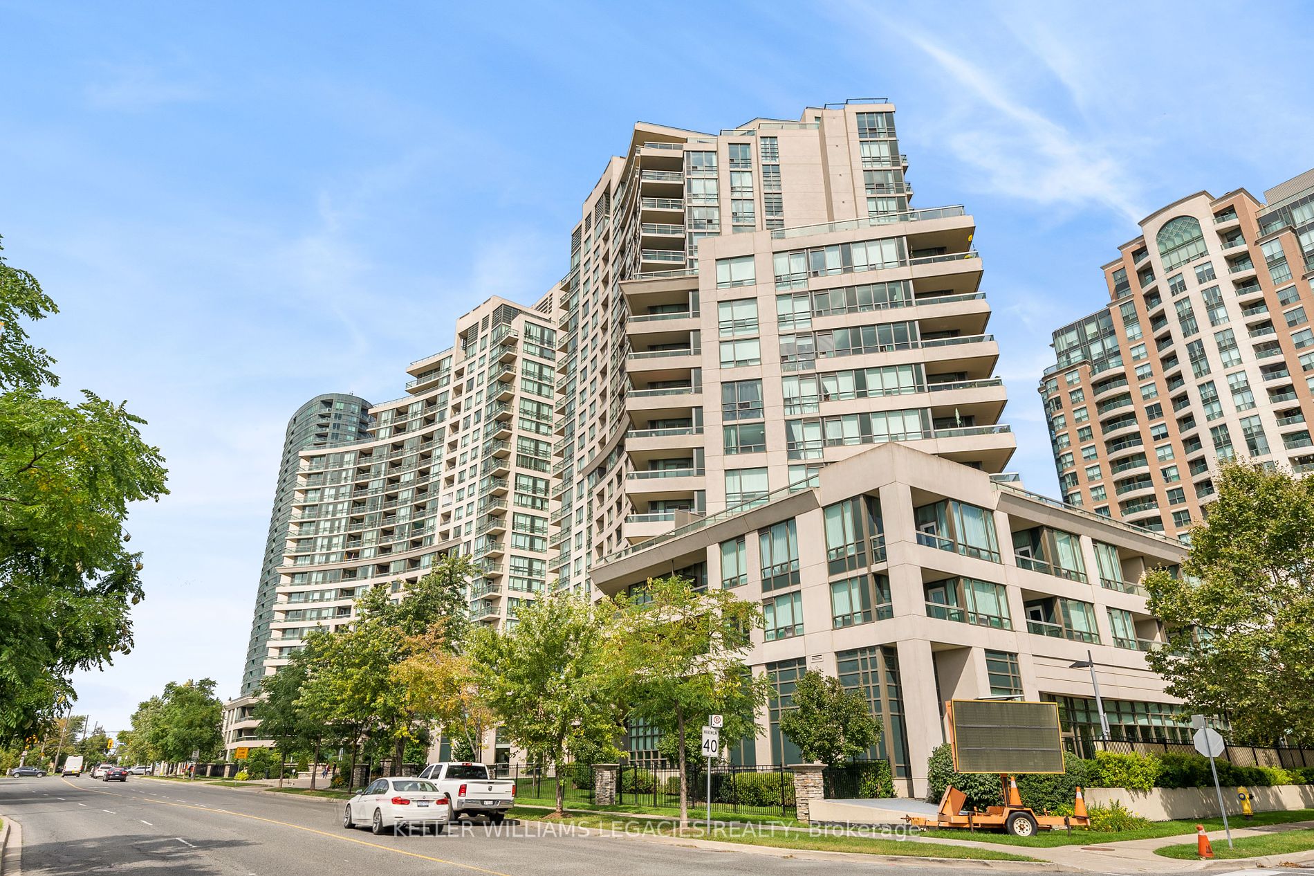 509 Beecroft Road, #1101