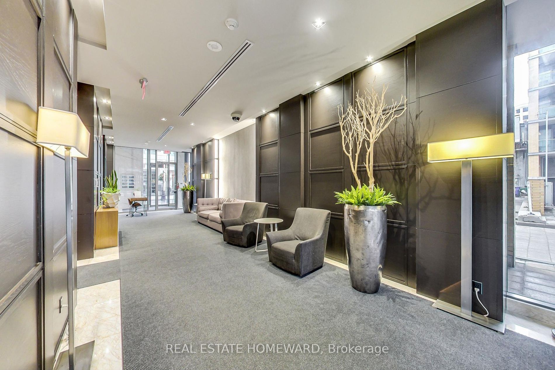 21 Scollard Street #103