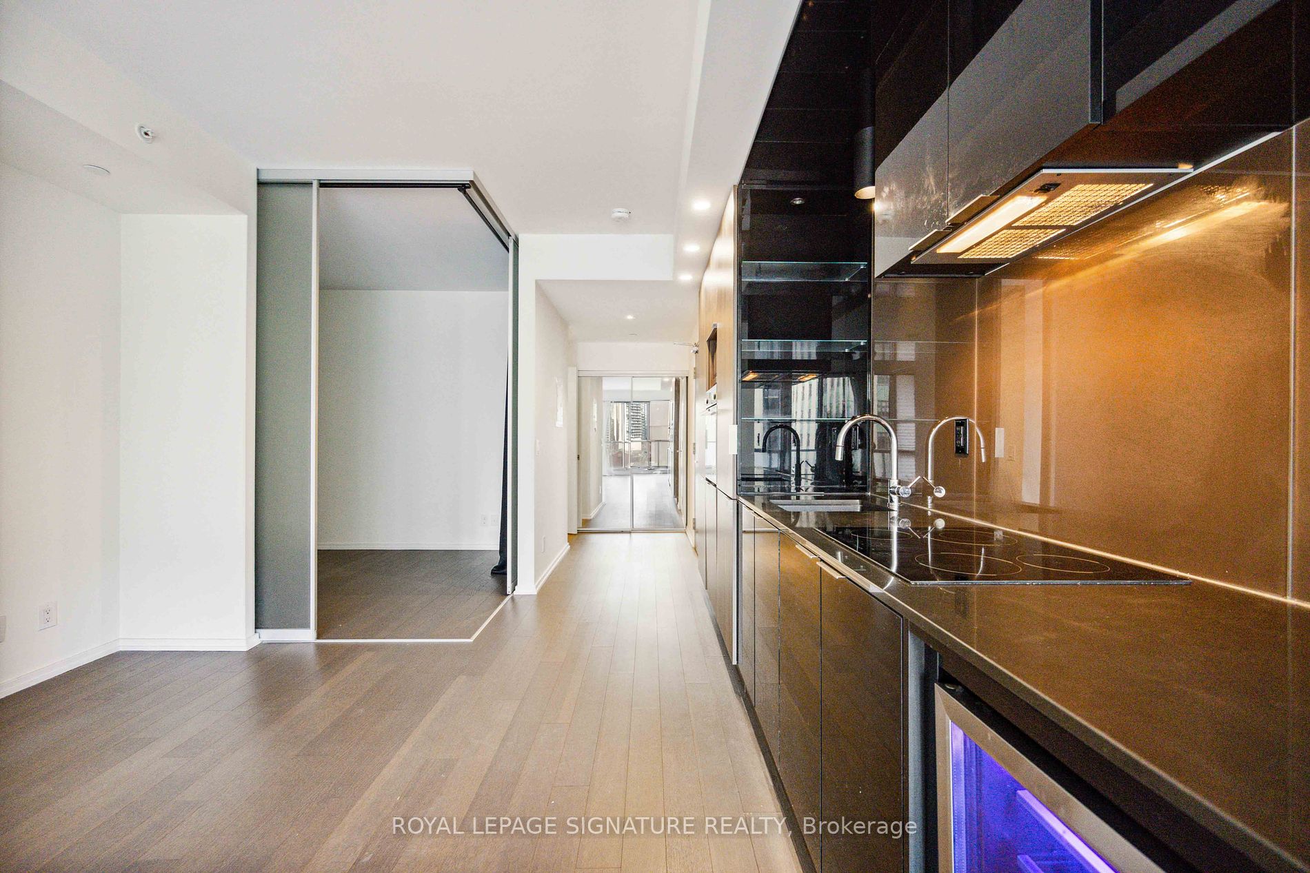 70 Temperance St, #1017