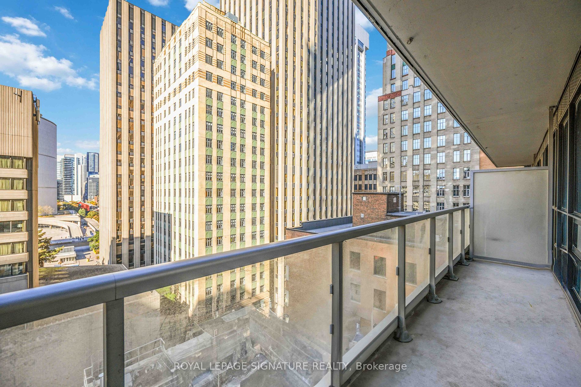 70 Temperance St, #1017