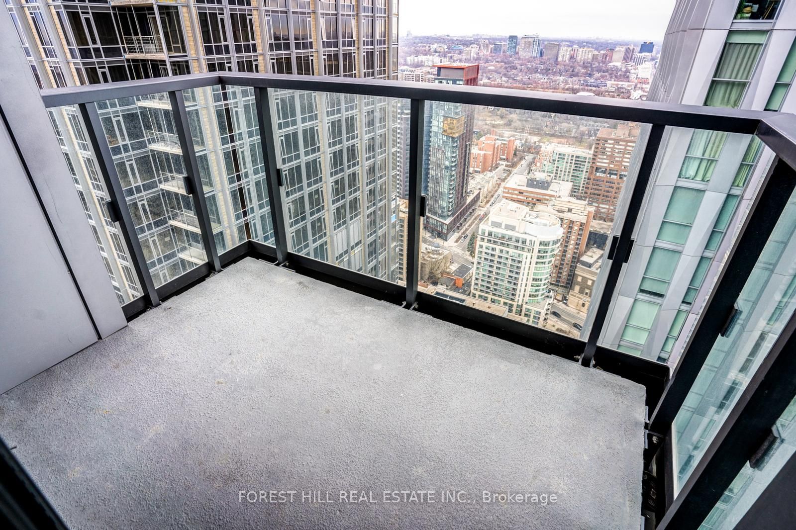 8 Cumberland Street #4002