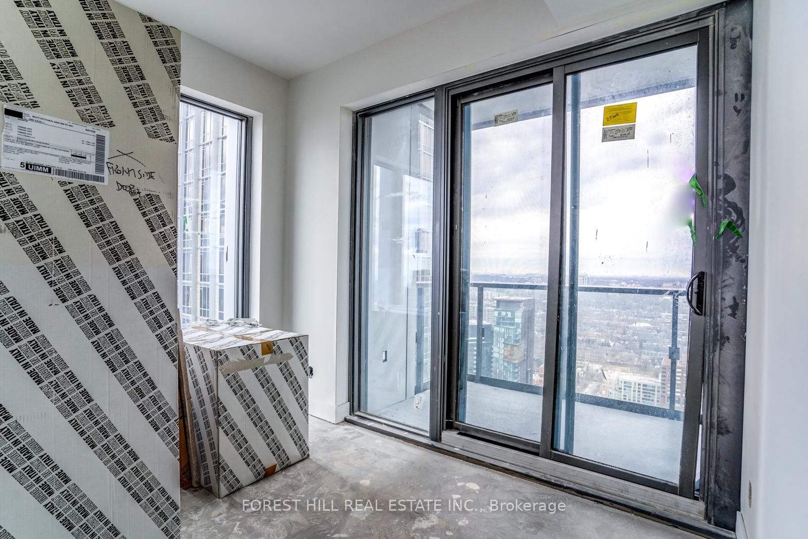 8 Cumberland Street #4002