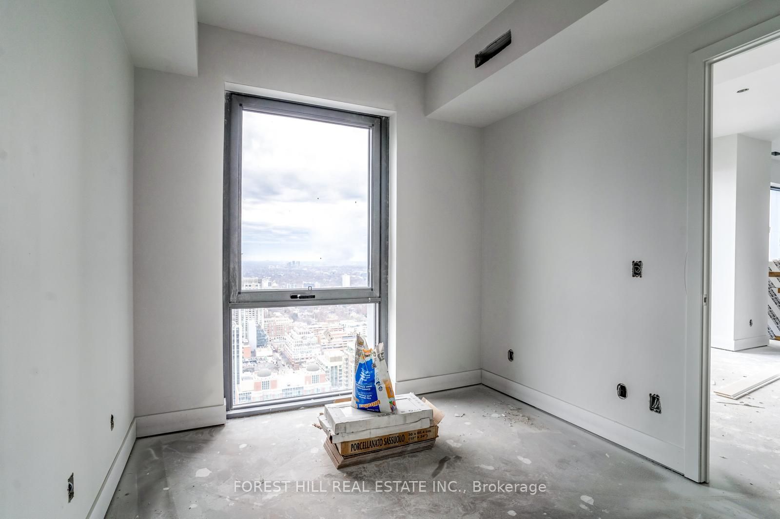 8 Cumberland Street #4002