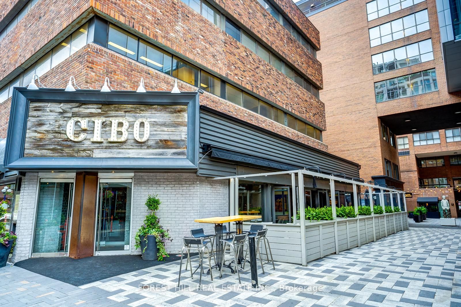 8 Cumberland Street #4002