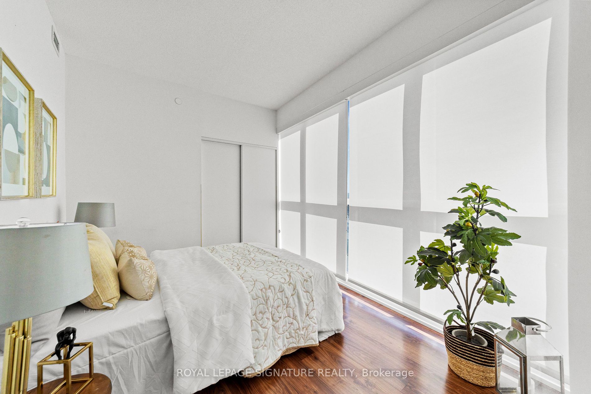 117 Mcmahon Dr, #803