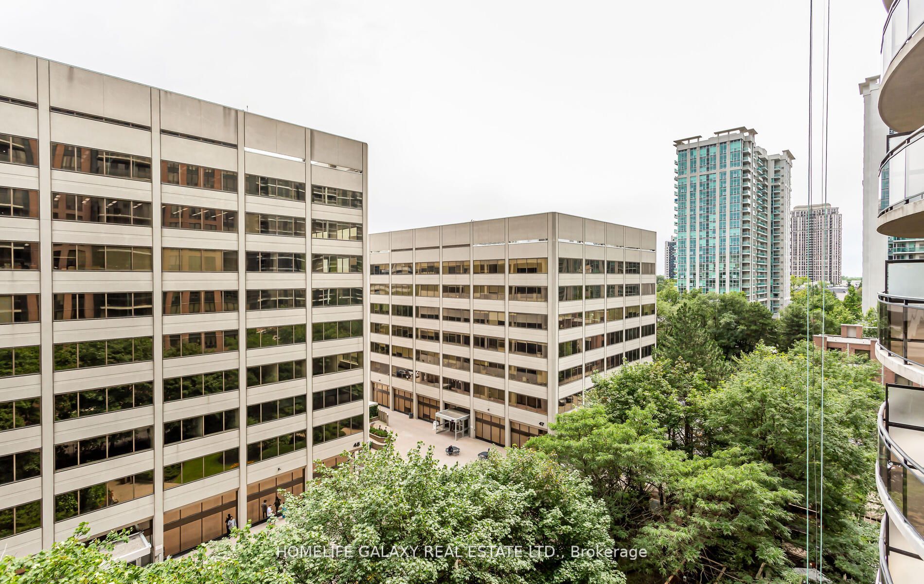 33 Sheppard Ave E, #812