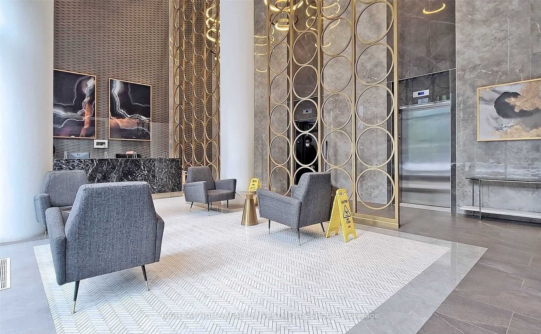 330 Richmond Street W, #1701