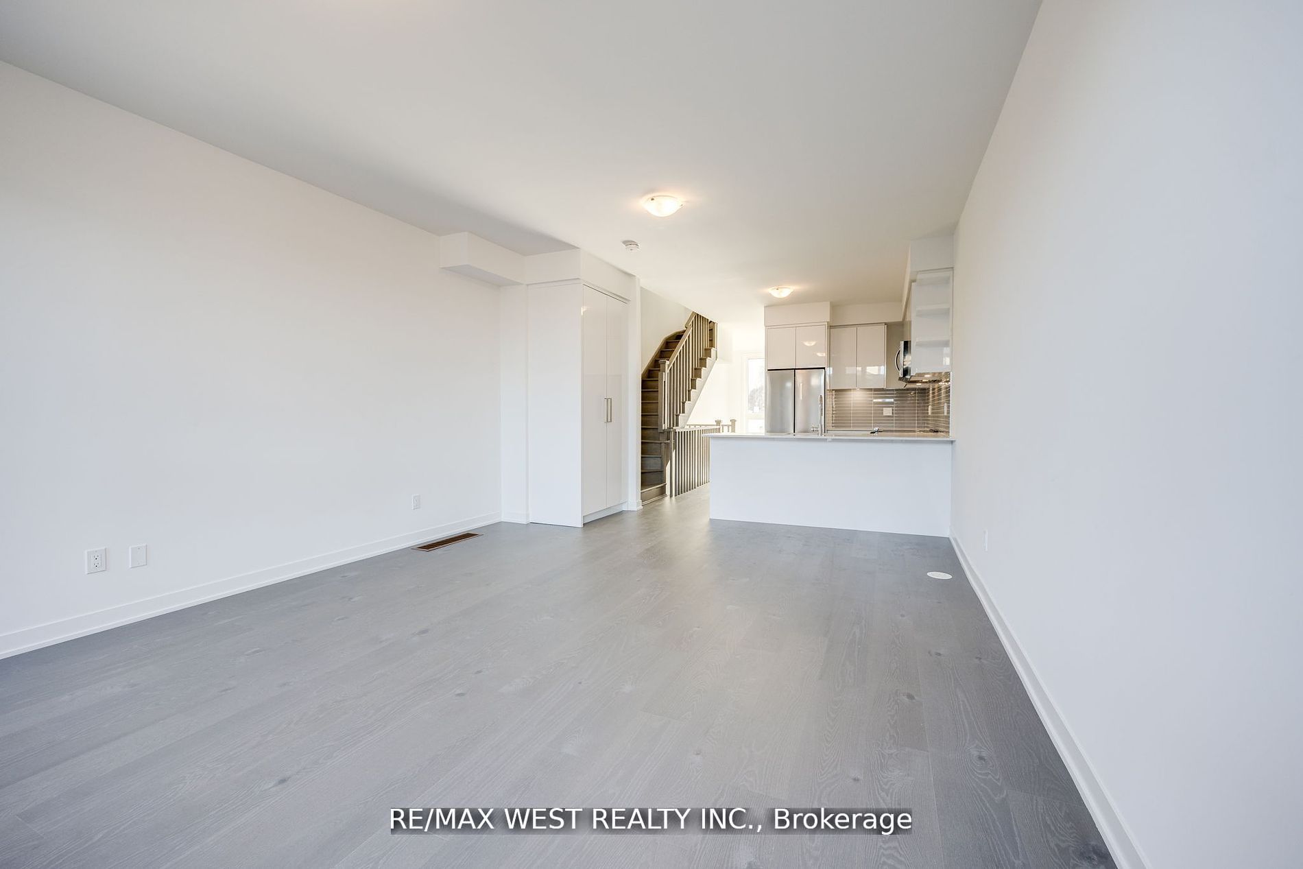 122 Green Gardens Boulevard